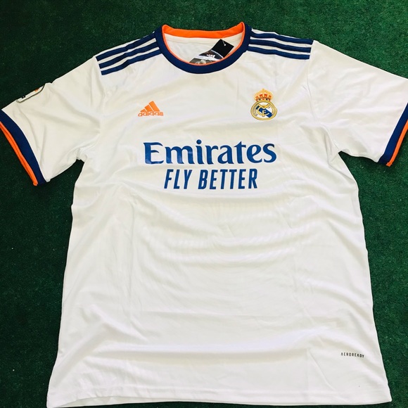 REAL MADRID HOME KIT 21/22 - Picture 3 of 5